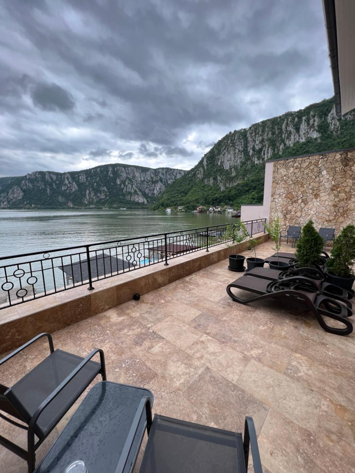 Casa Cattaleya Hotell Dubova Exteriör bild