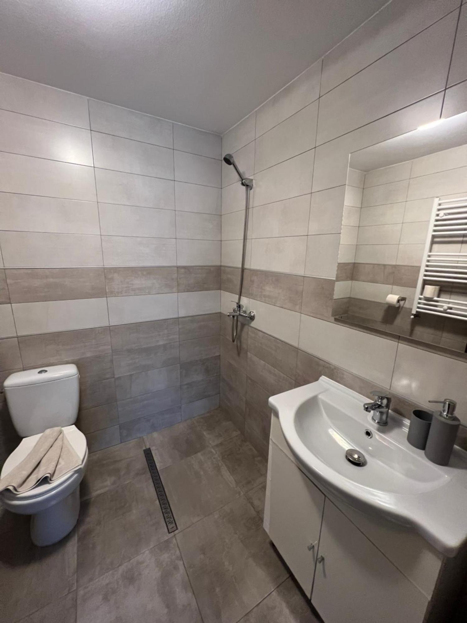 Casa Cattaleya Hotell Dubova Exteriör bild